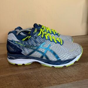 Size 10 4E WIDE Asics Men's Gel-Nimbus 18 sneakers shoes